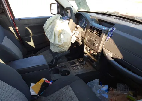 2010 Jeep Liberty Sport из США, поврежденный, VIN 1J4PN2GK9AW105907